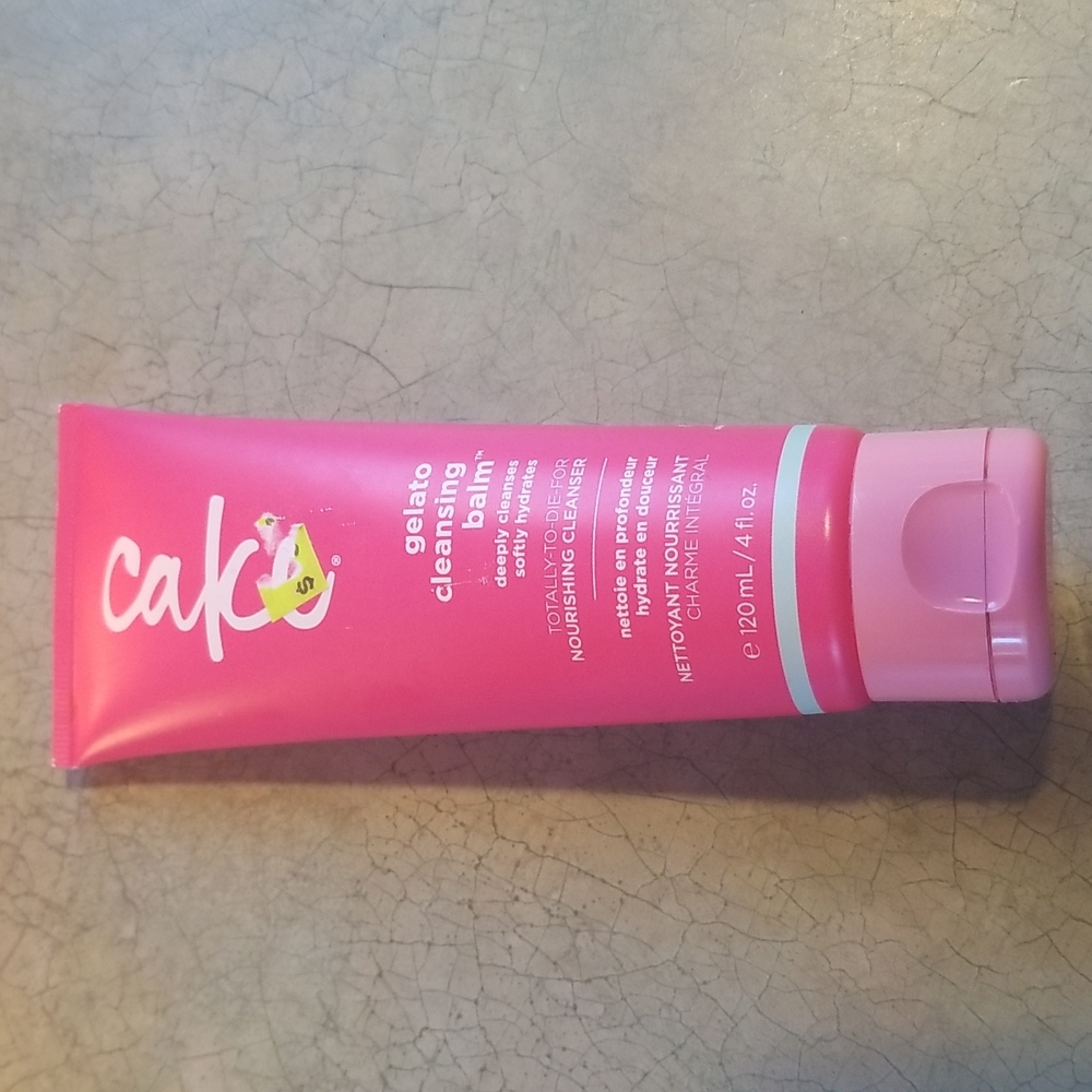 CAKE GELATO CLEANSING BALM. NEVER USED